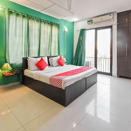 Oyo Flagship 387 Moulsari Avenue Hotel Gurgaon Ngoại thất bức ảnh
